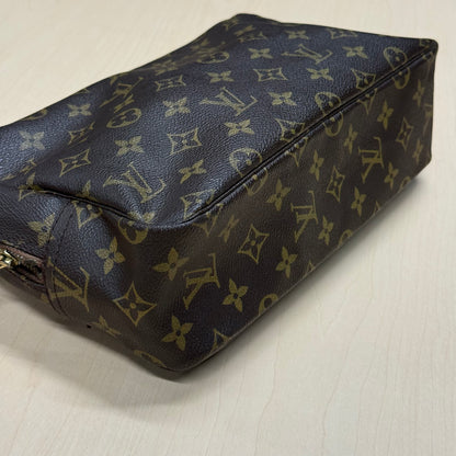 Louis Vuitton trousse GM