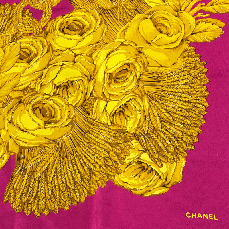 Chanel Carré
