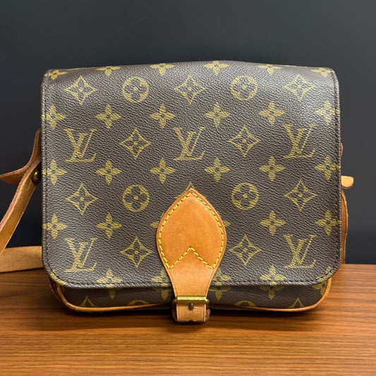 Louis Vuitton - Cartouchière