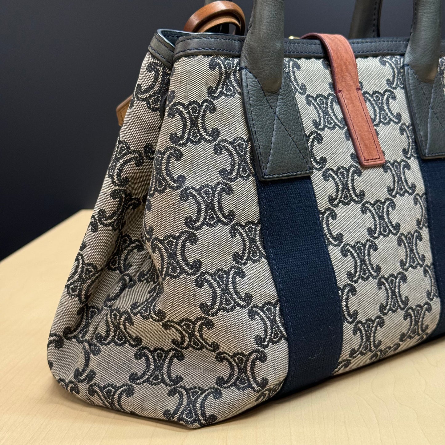 Celine shopping denim triomphe