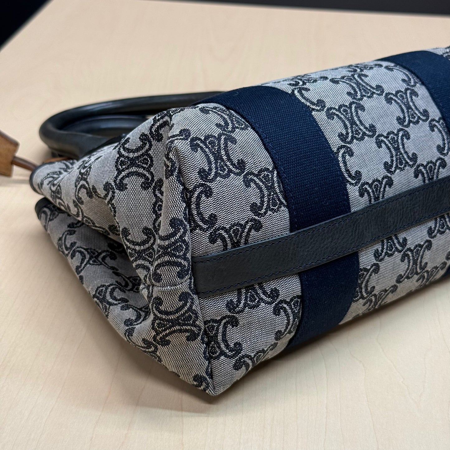 Celine shopping denim triomphe