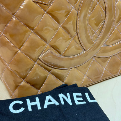 Chanel Shopping médaillon