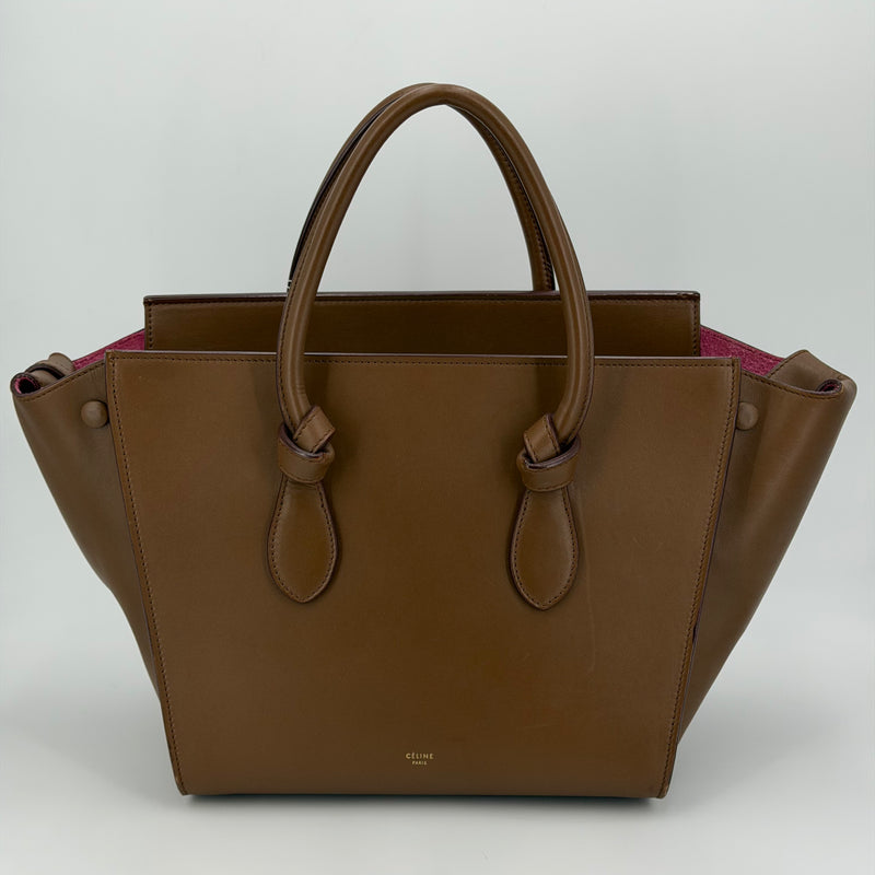 Céline Tie