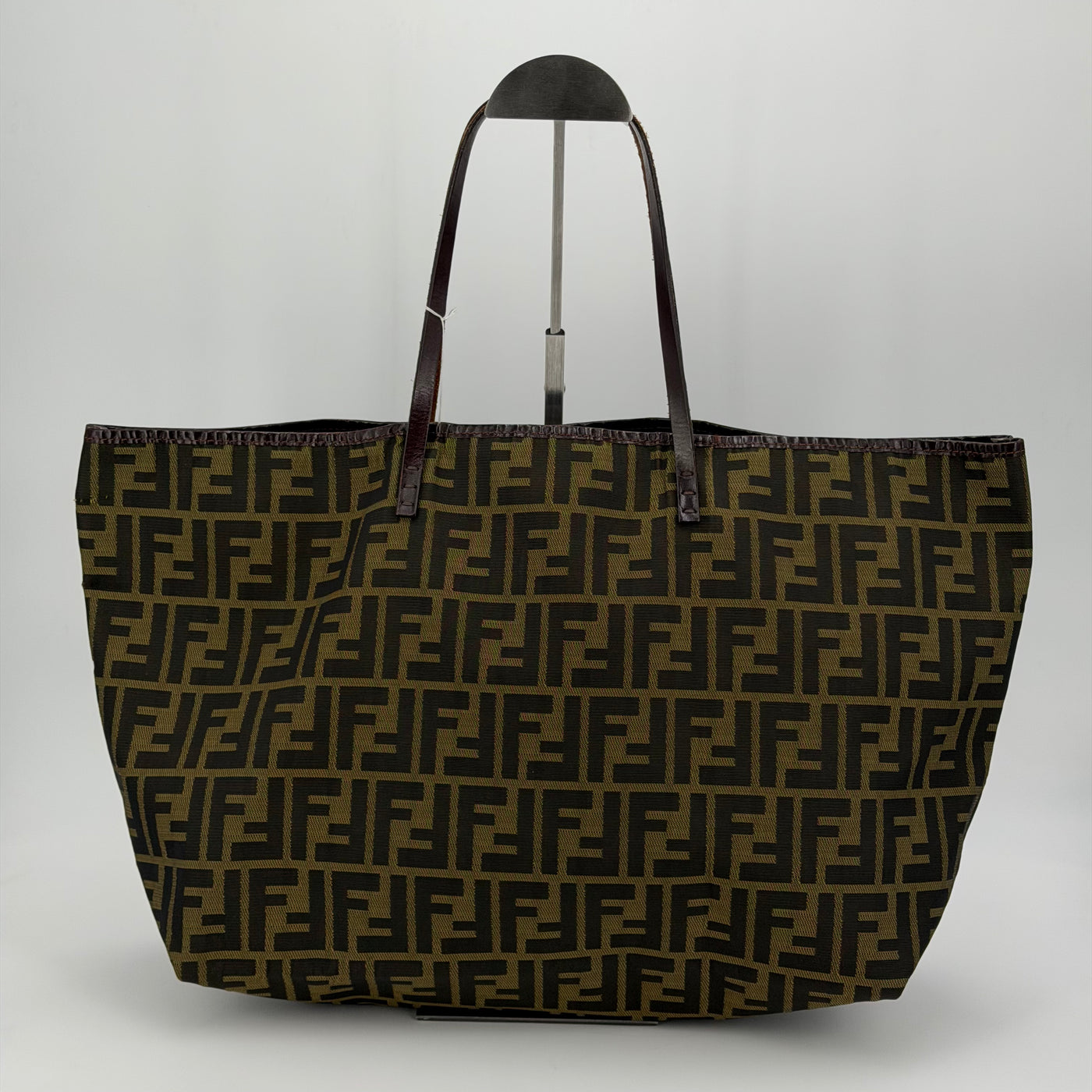 Fendi Shopping