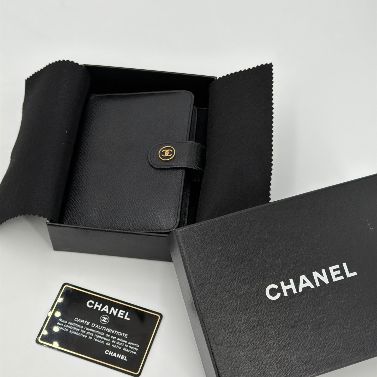Chanel Agenda
