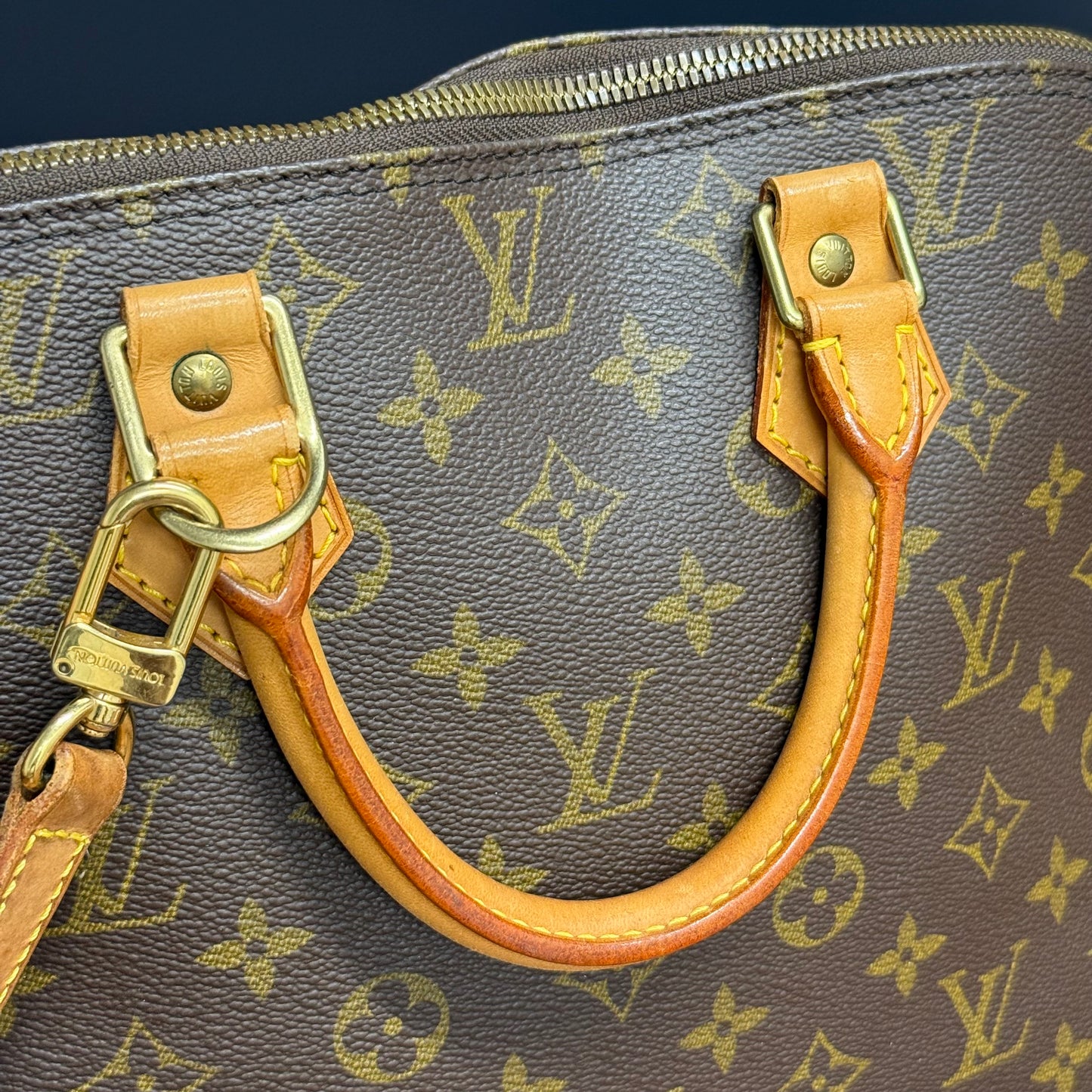 Louis Vuitton - Alma