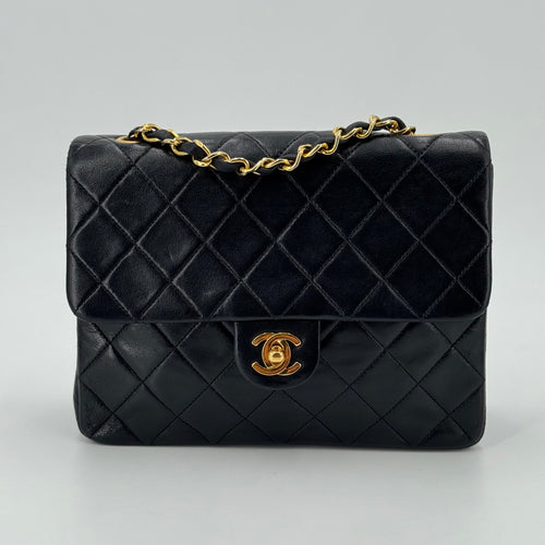Chanel Classique Square