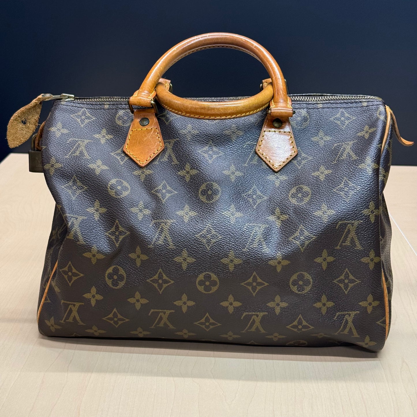Louis Vuitton Speedy 30