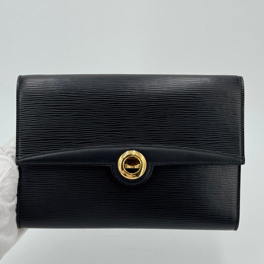 Louis Vuitton Pochette