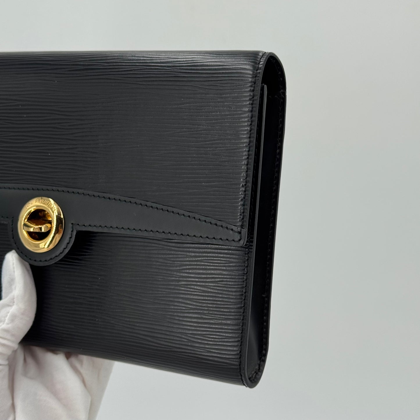 Louis Vuitton Pochette