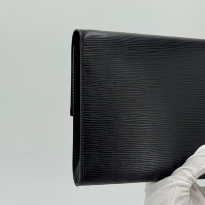 Louis Vuitton Pochette