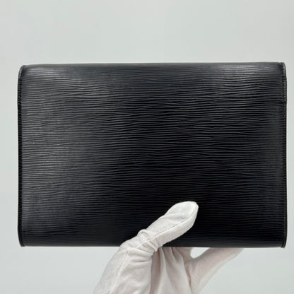 Louis Vuitton Pochette