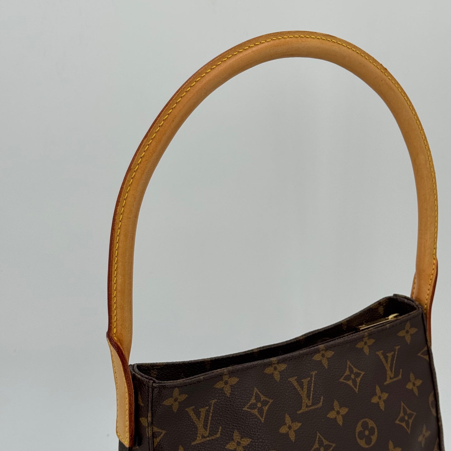 Louis Vuitton Looping