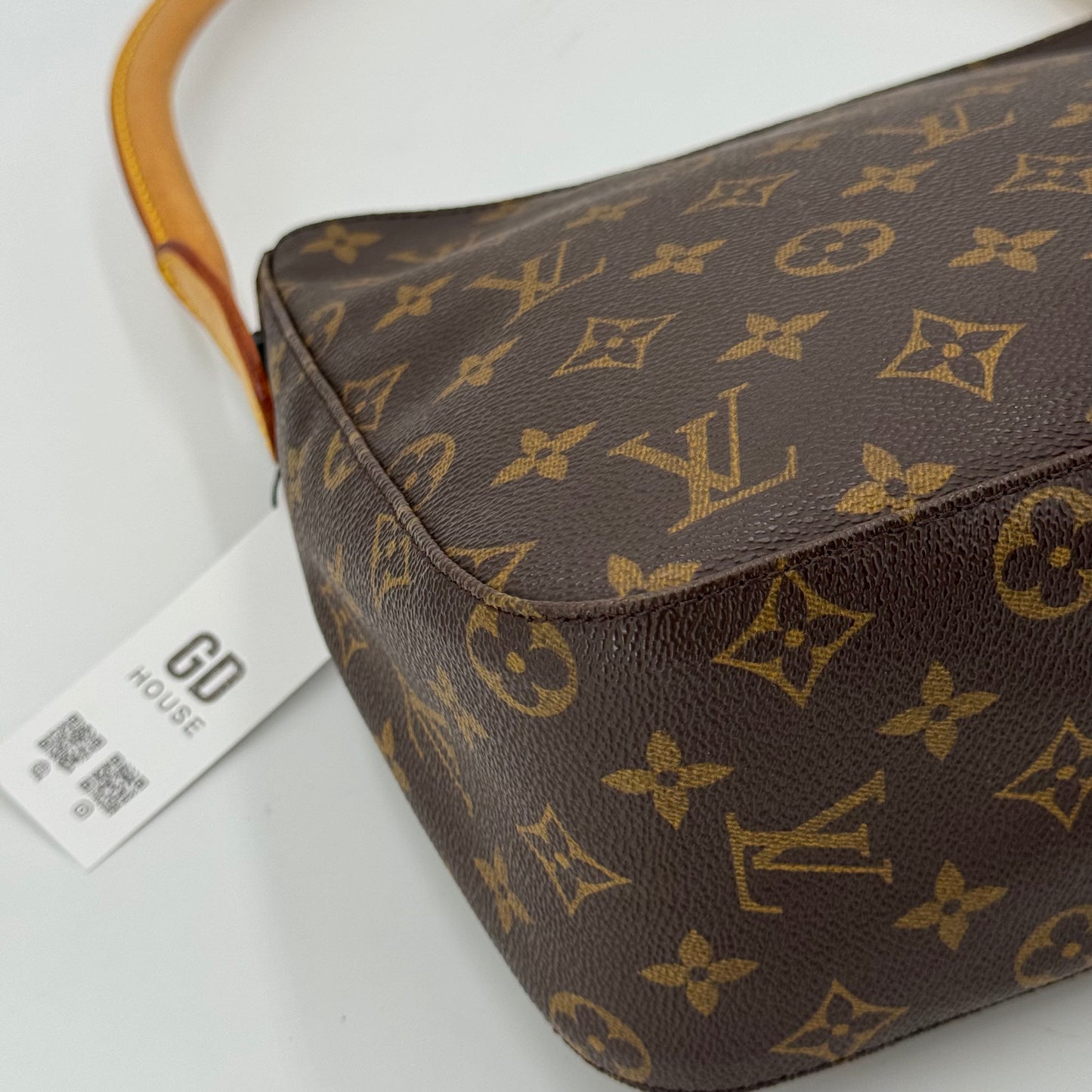 Louis Vuitton Looping