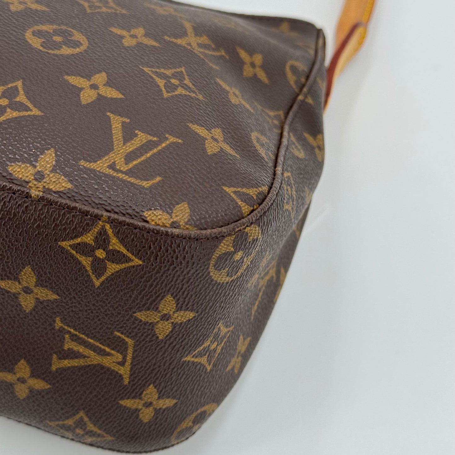 Louis Vuitton Looping