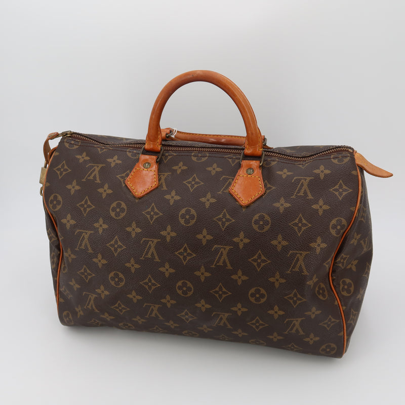 Louis Vuitton speedy 35 monogram