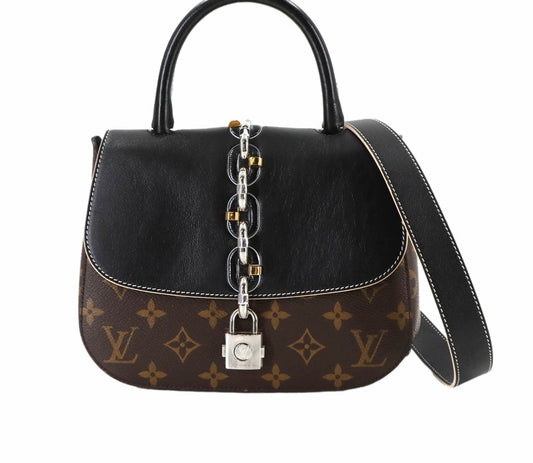 Louis Vuitton Chain It