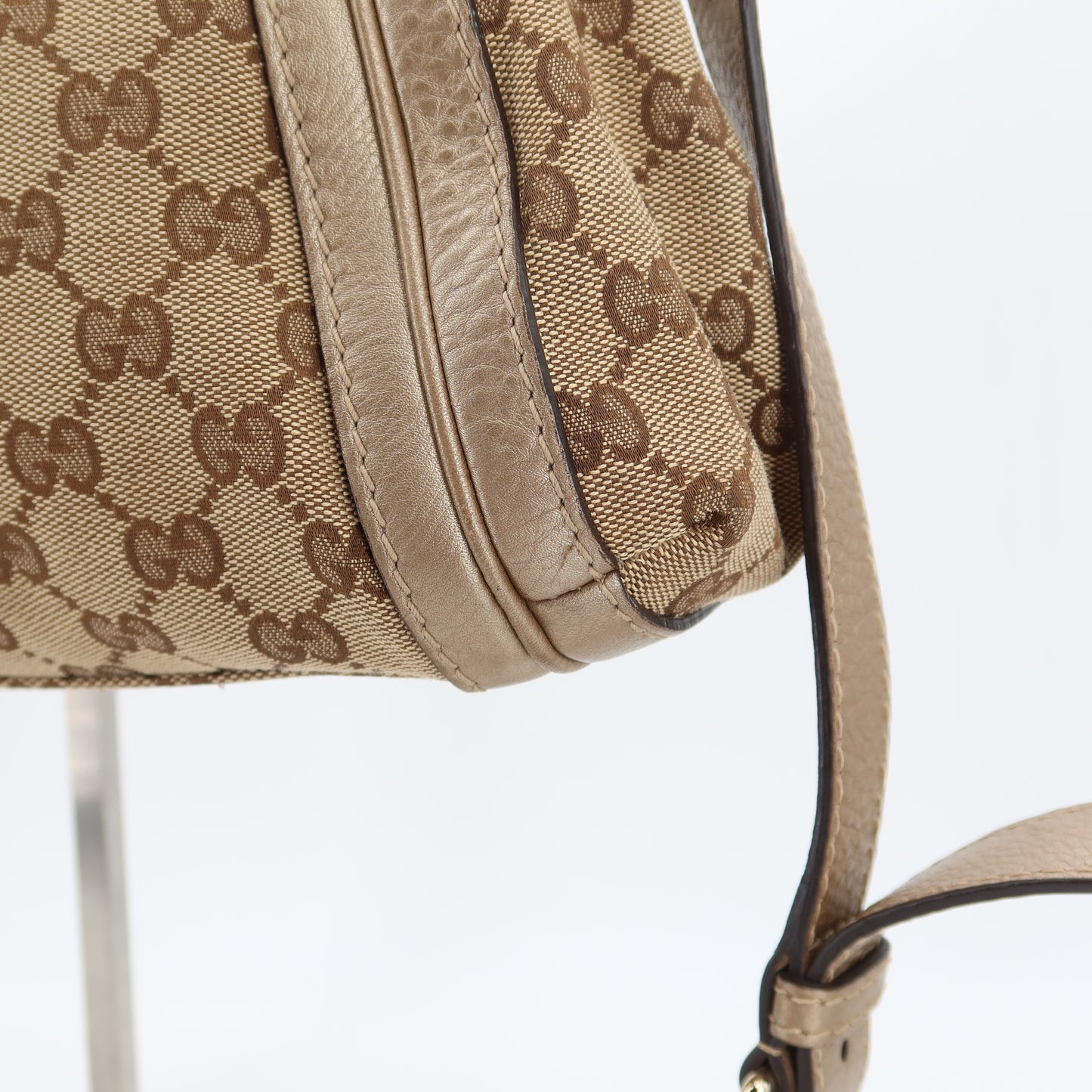 Gucci Shopping doré