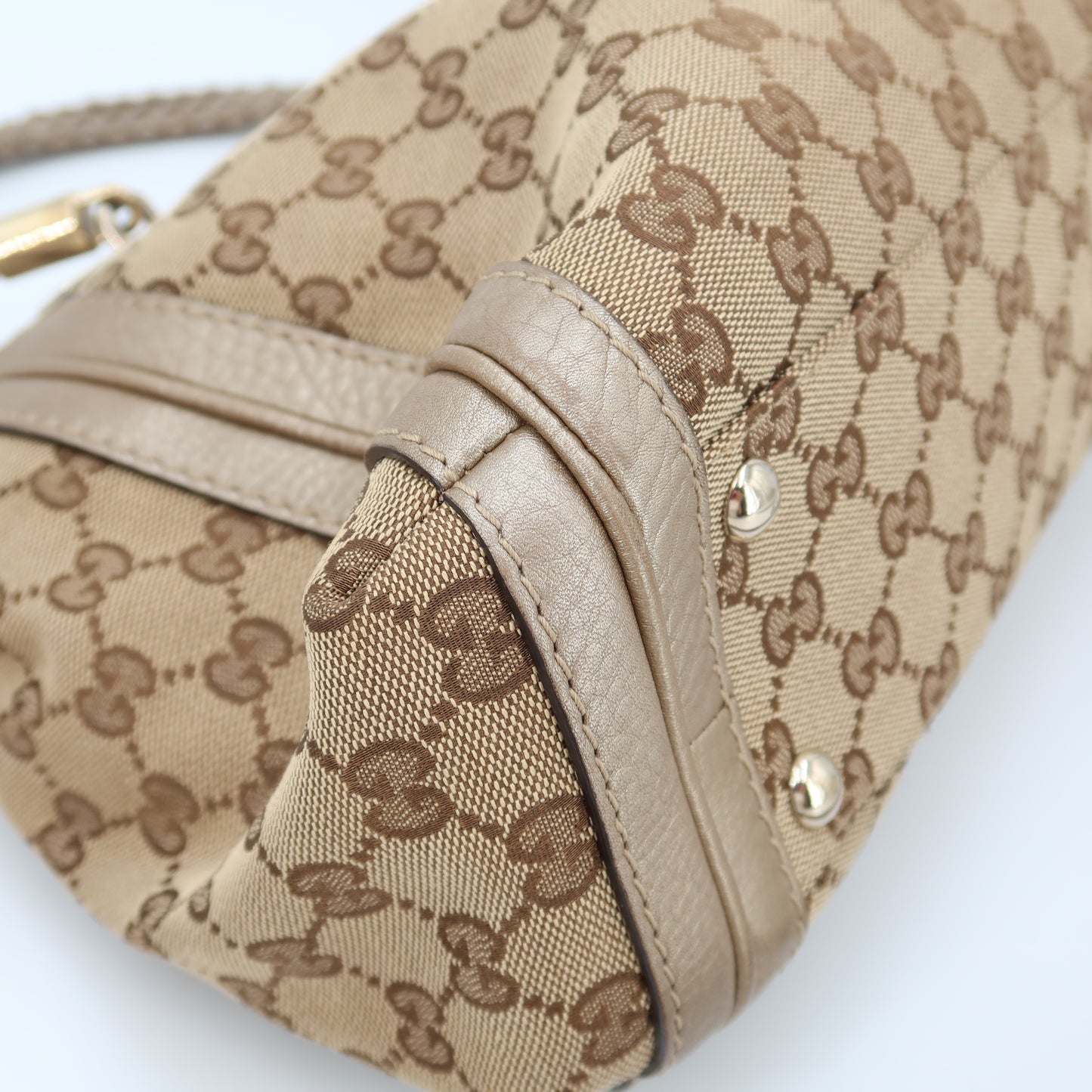 Gucci Shopping doré
