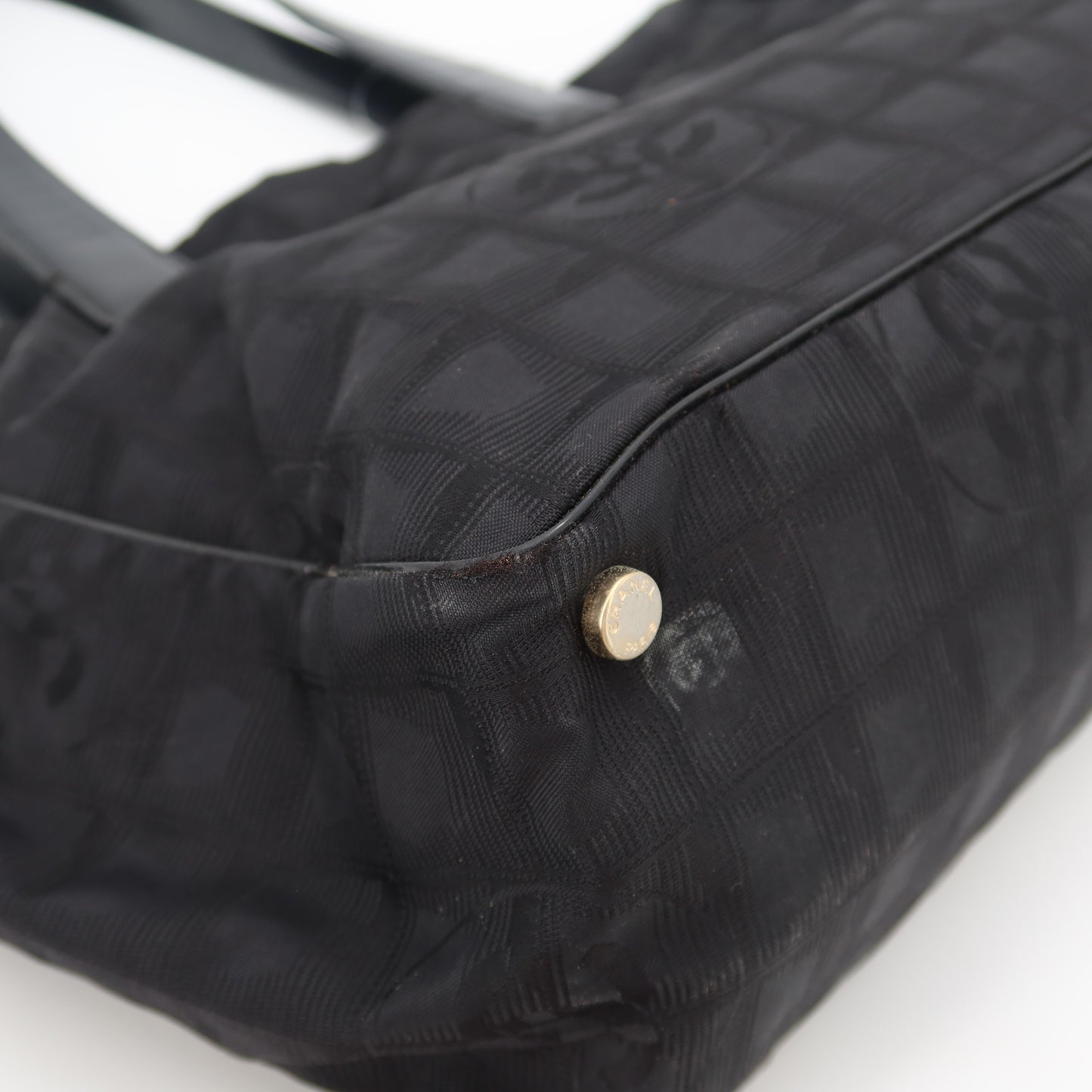Chanel shopping travel line