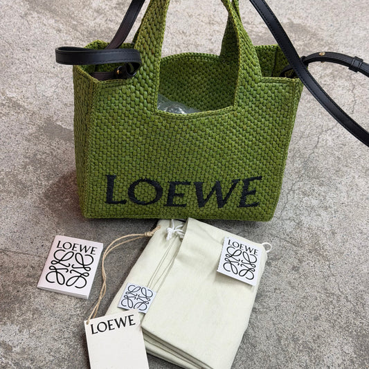 Loewe Shopping