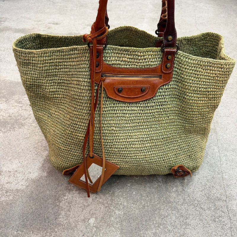 Balenciaga Panier