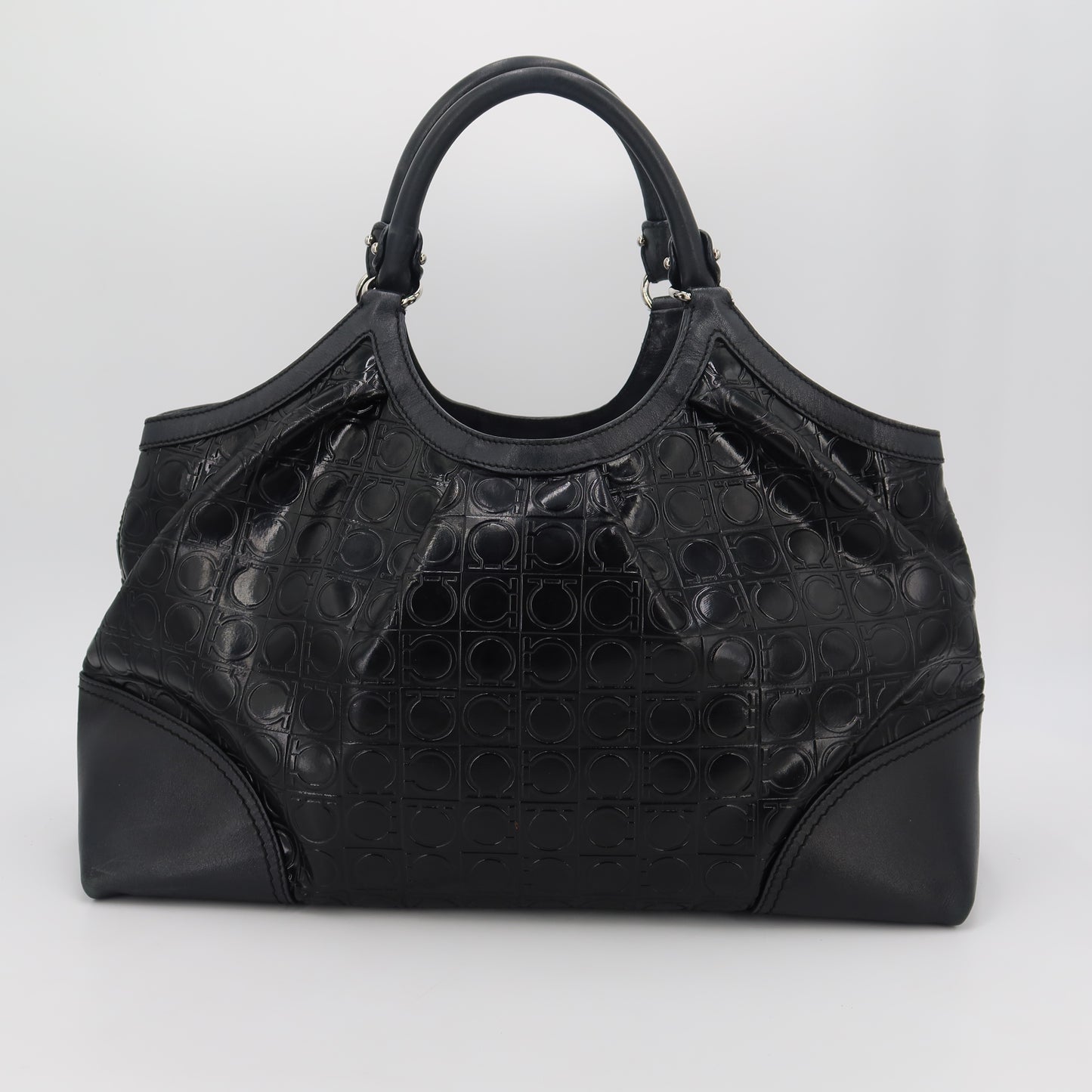 Salvatore Ferragamo Hobo XL
