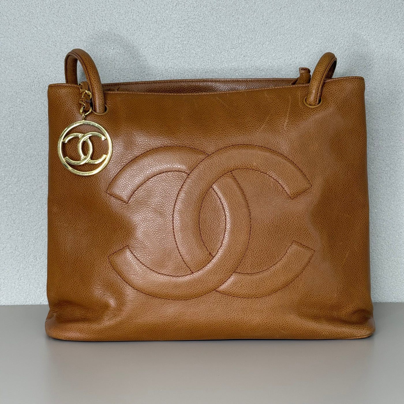 Chanel Shopping