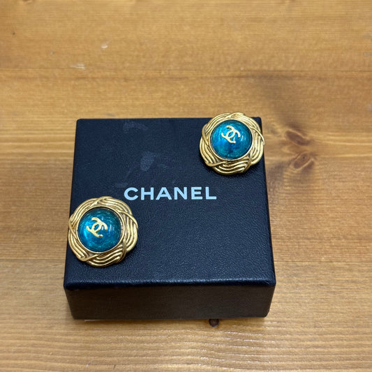 Chanel Clips