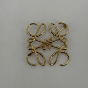 Loewe broche