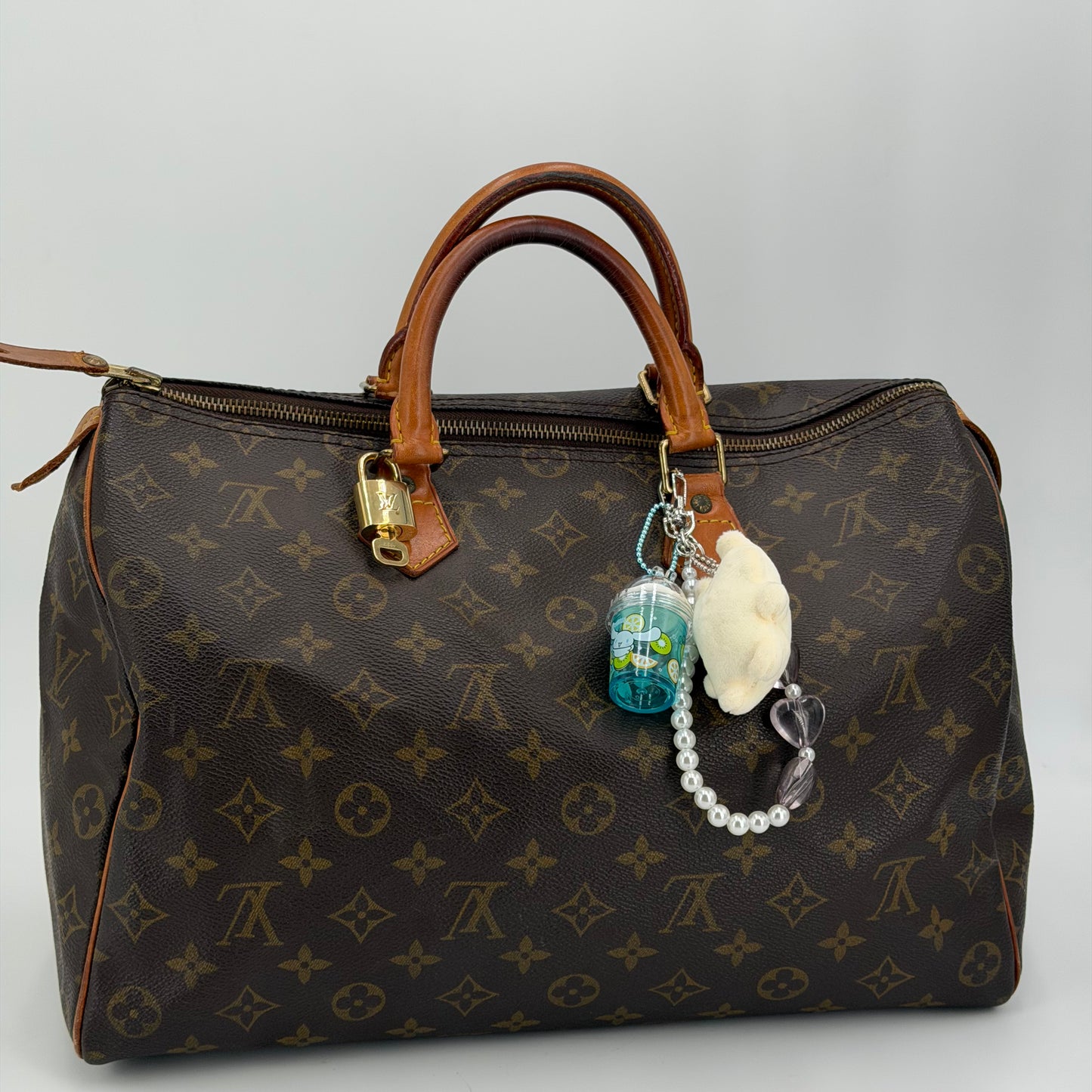 Louis Vuitton Speedy 35