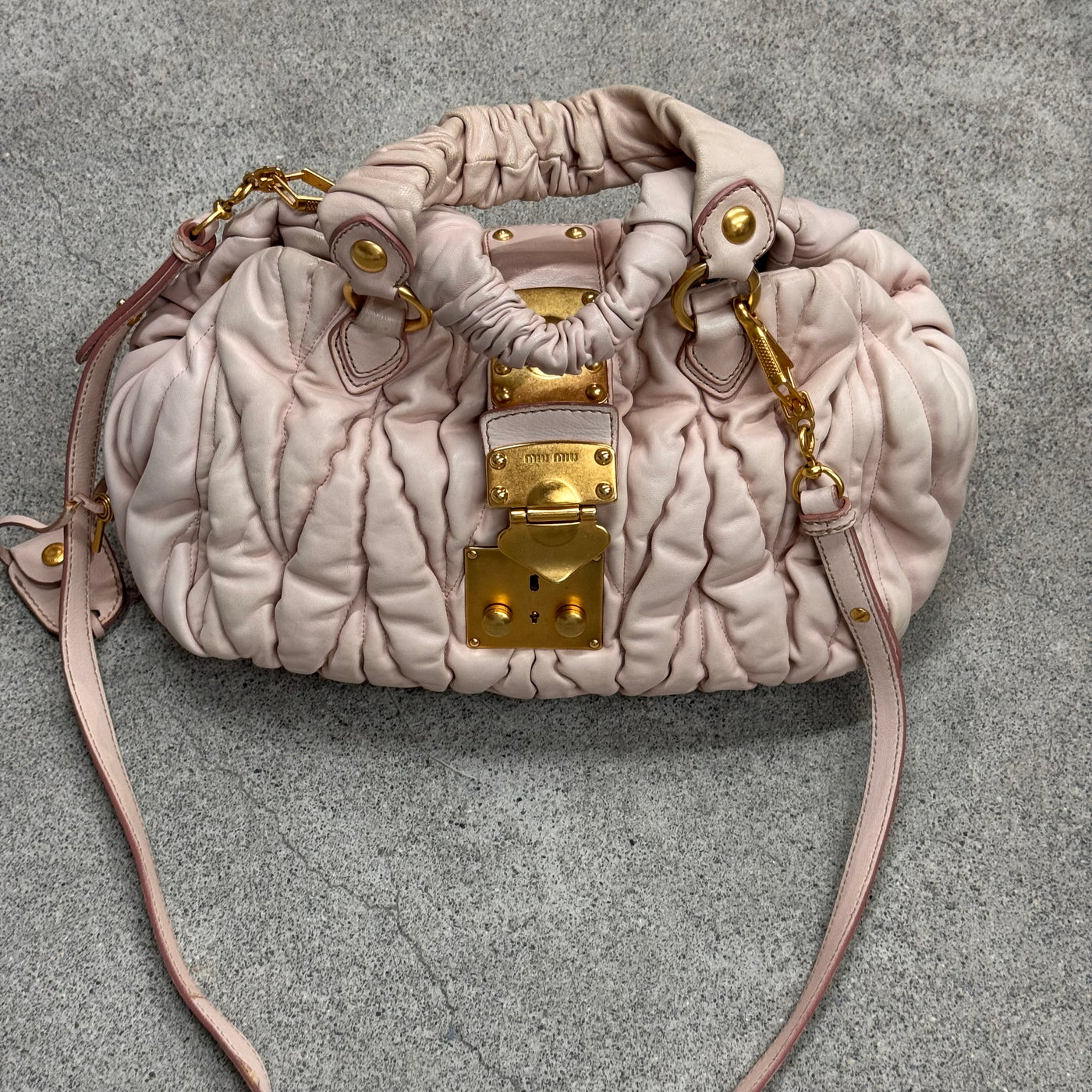 Miu Miu Shopping