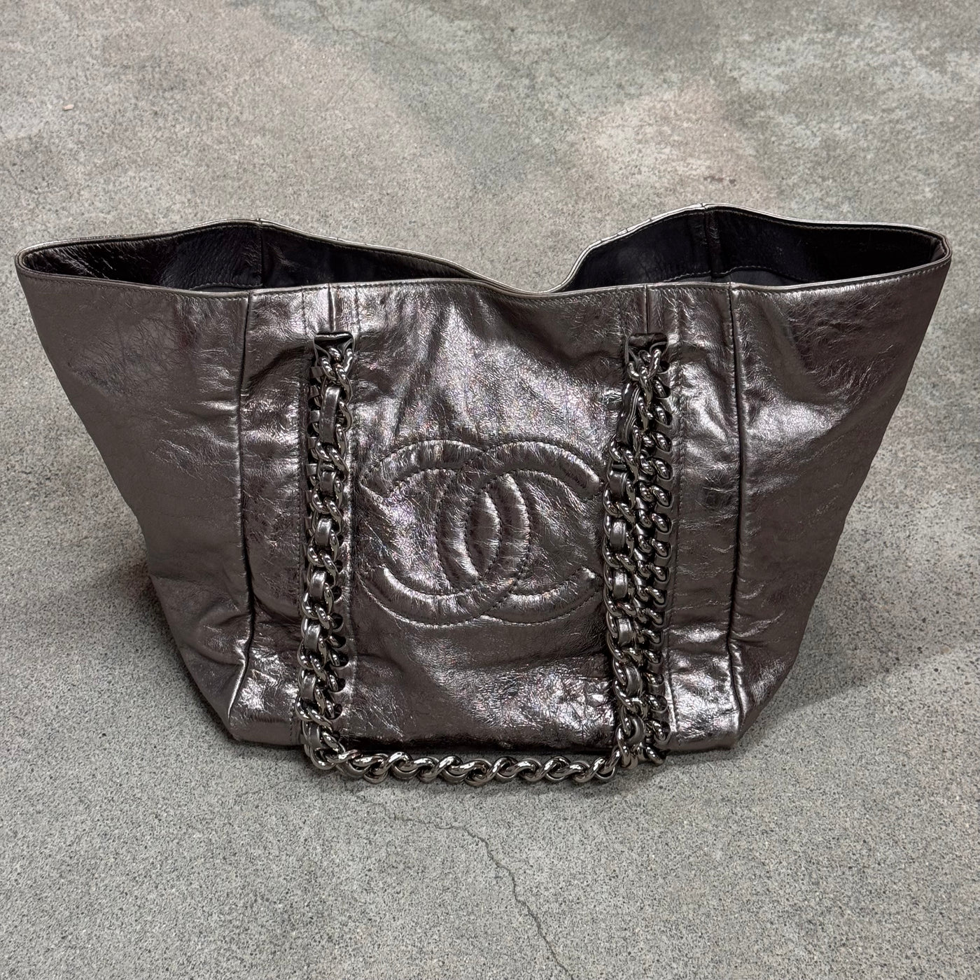 Chanel Shopping