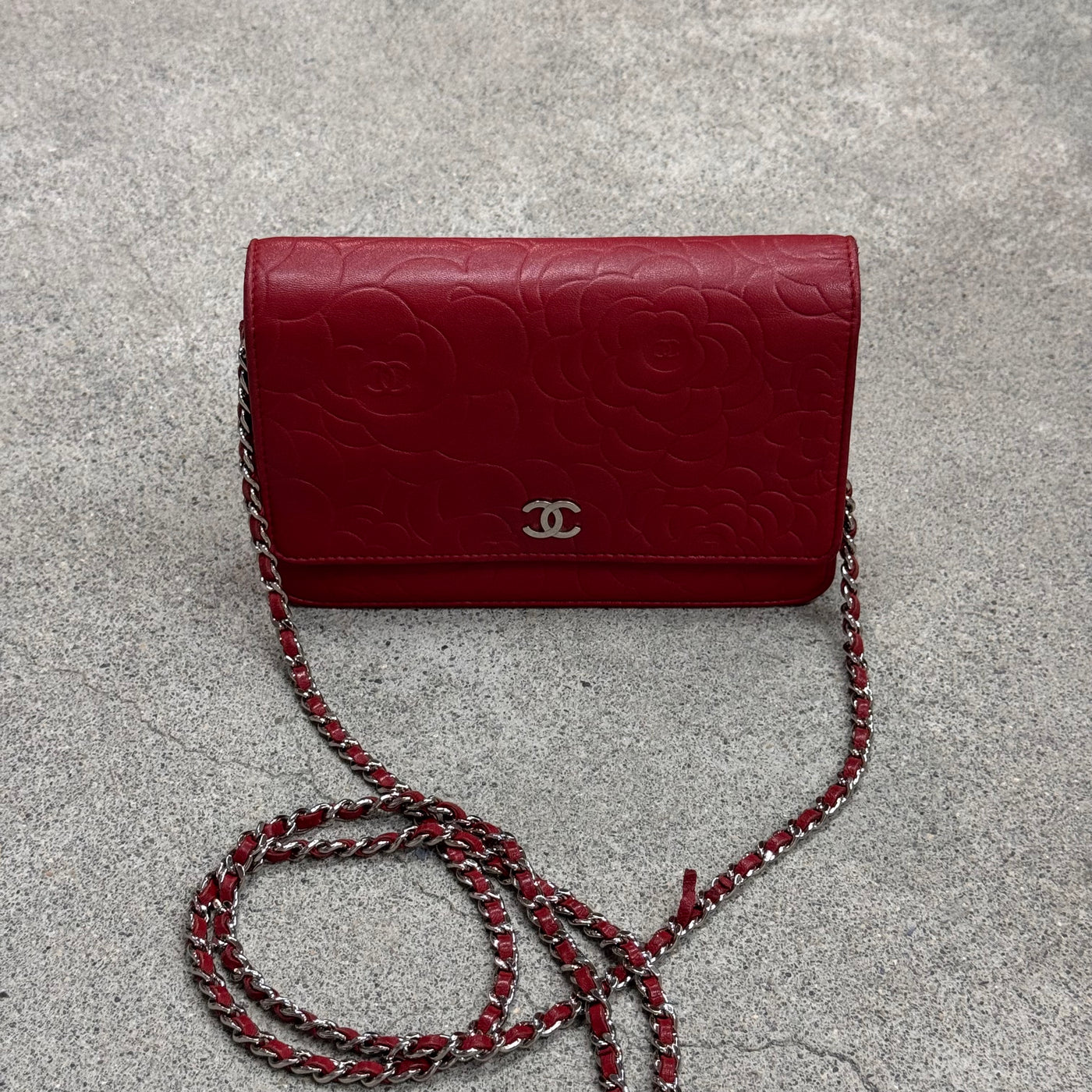 Chanel Wallet on Chain