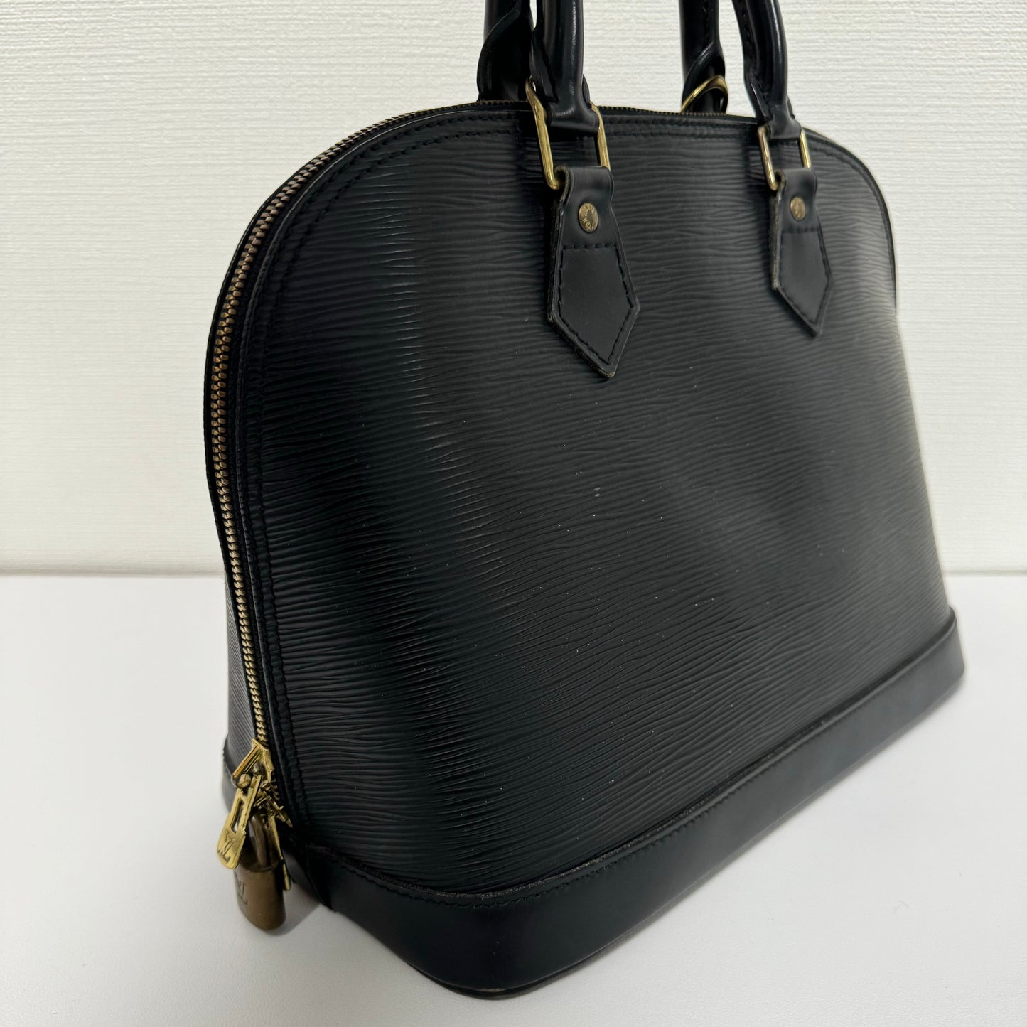 Sac Alma Épi noir LV