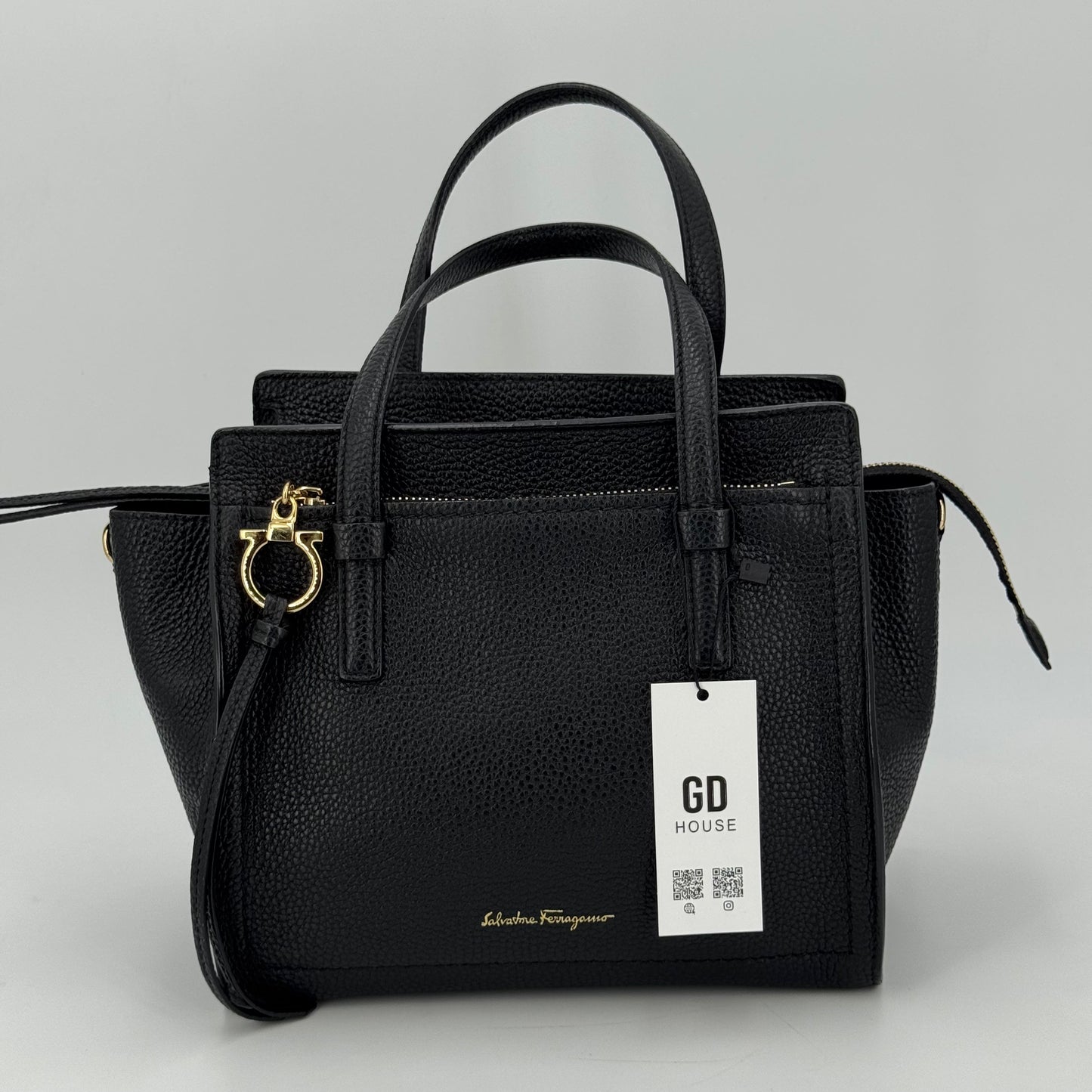 Salvatore Ferragamo Shopping