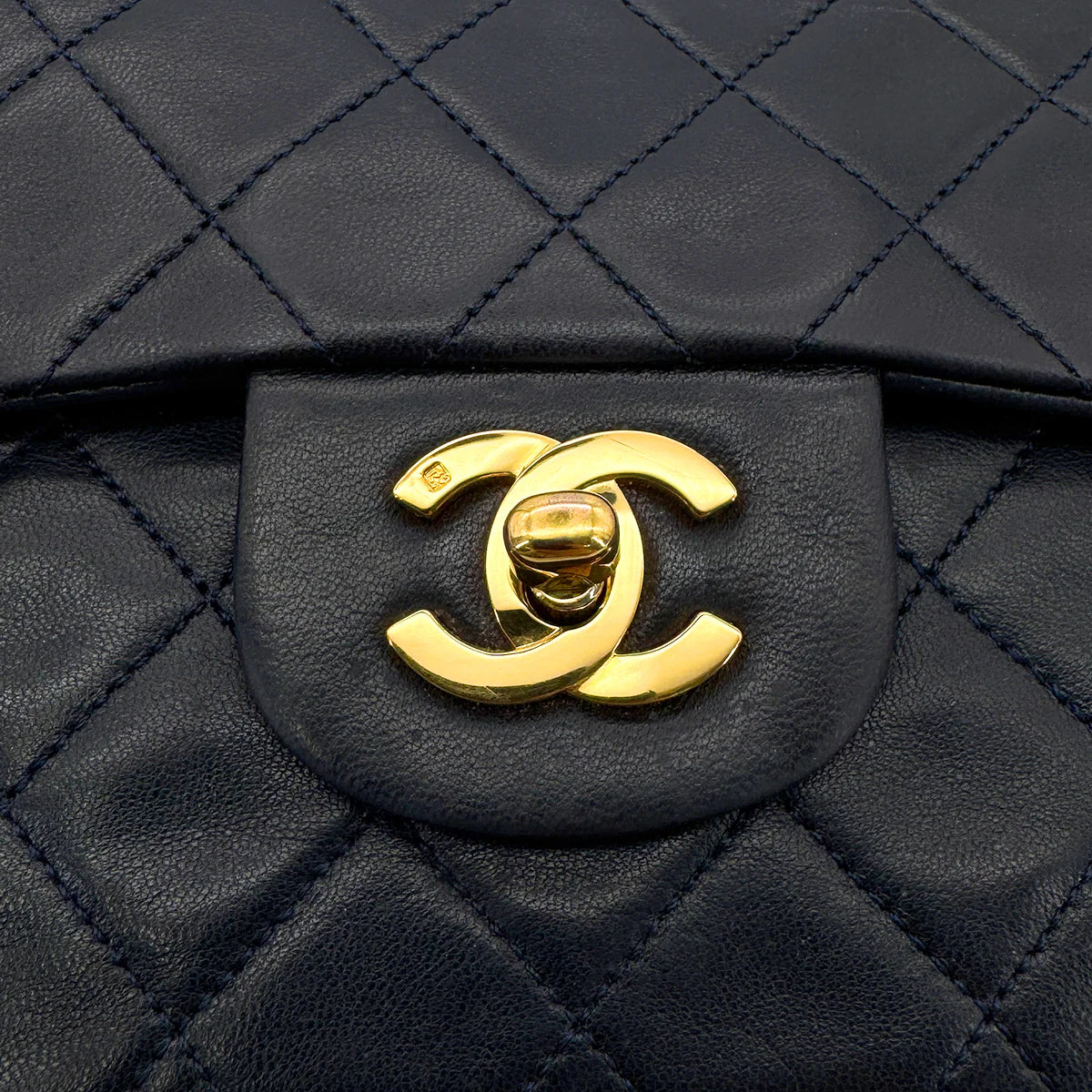 Chanel Timeless A11.13