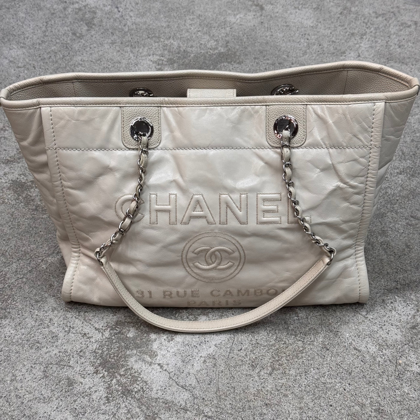 Chanel Deauville Médium
