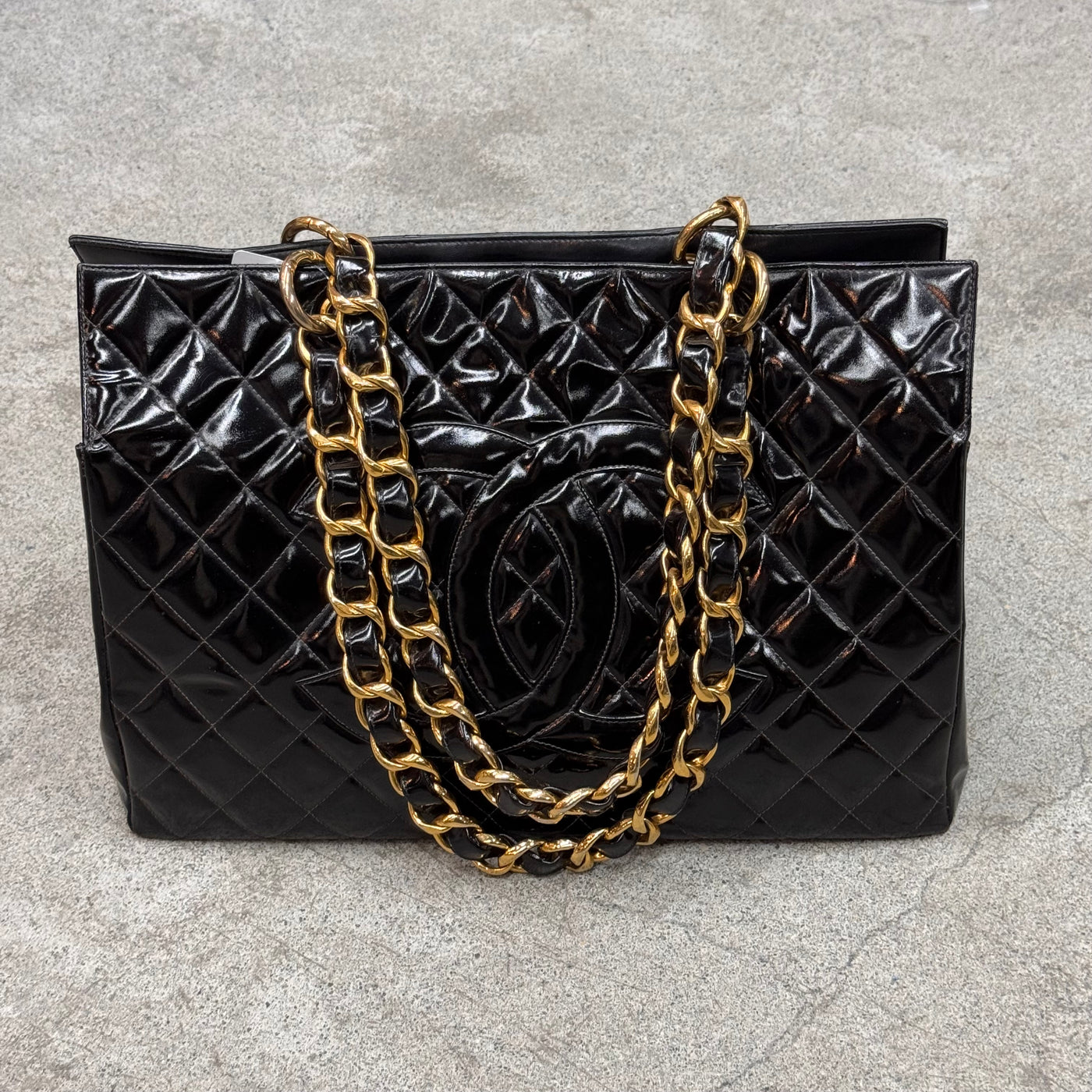 Chanel Maxi Cabas Vernis