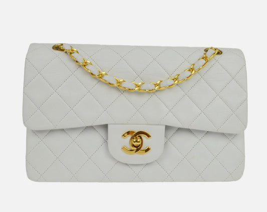 Chanel Timeless A01113