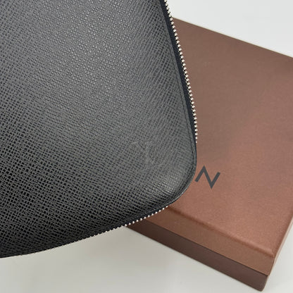 Louis Vuitton Porte documents de voyage