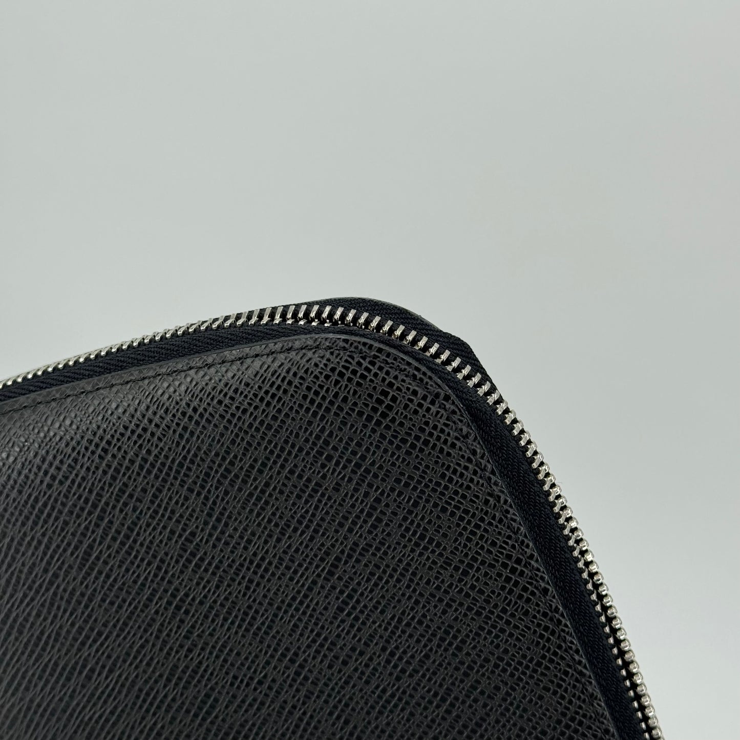 Louis Vuitton Porte documents de voyage