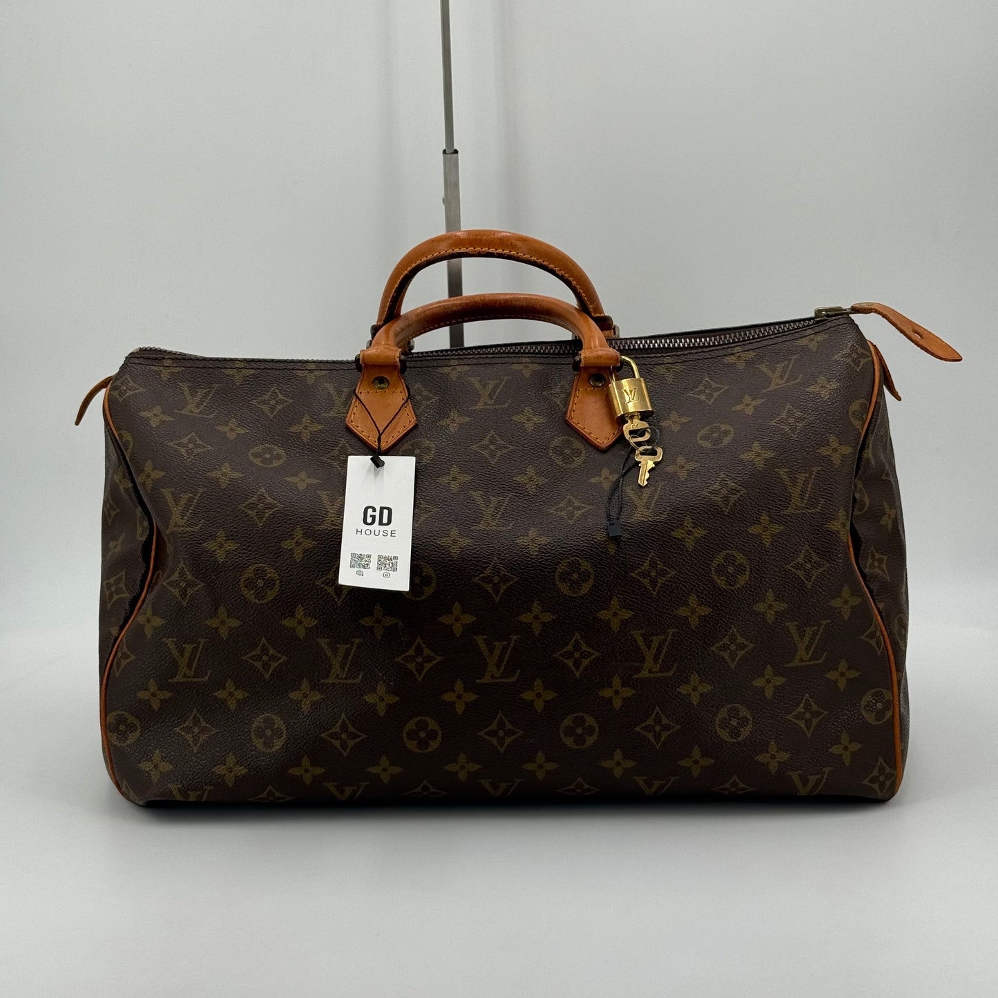 Louis Vuitton Speedy 40 - Monogram