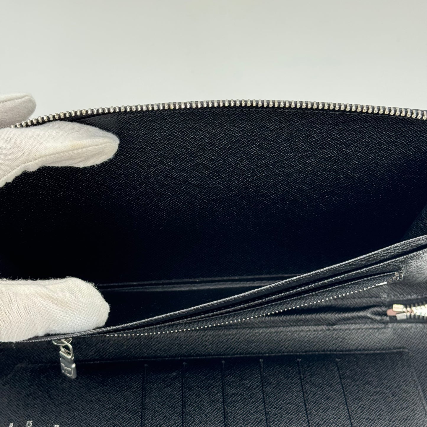 Louis Vuitton Porte documents de voyage