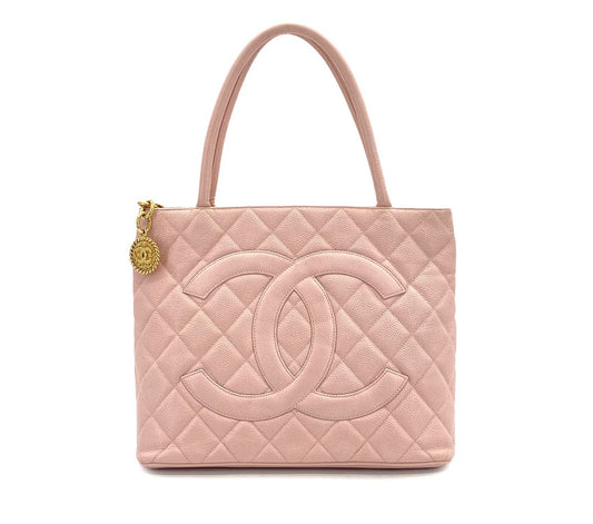 Chanel Médaillon