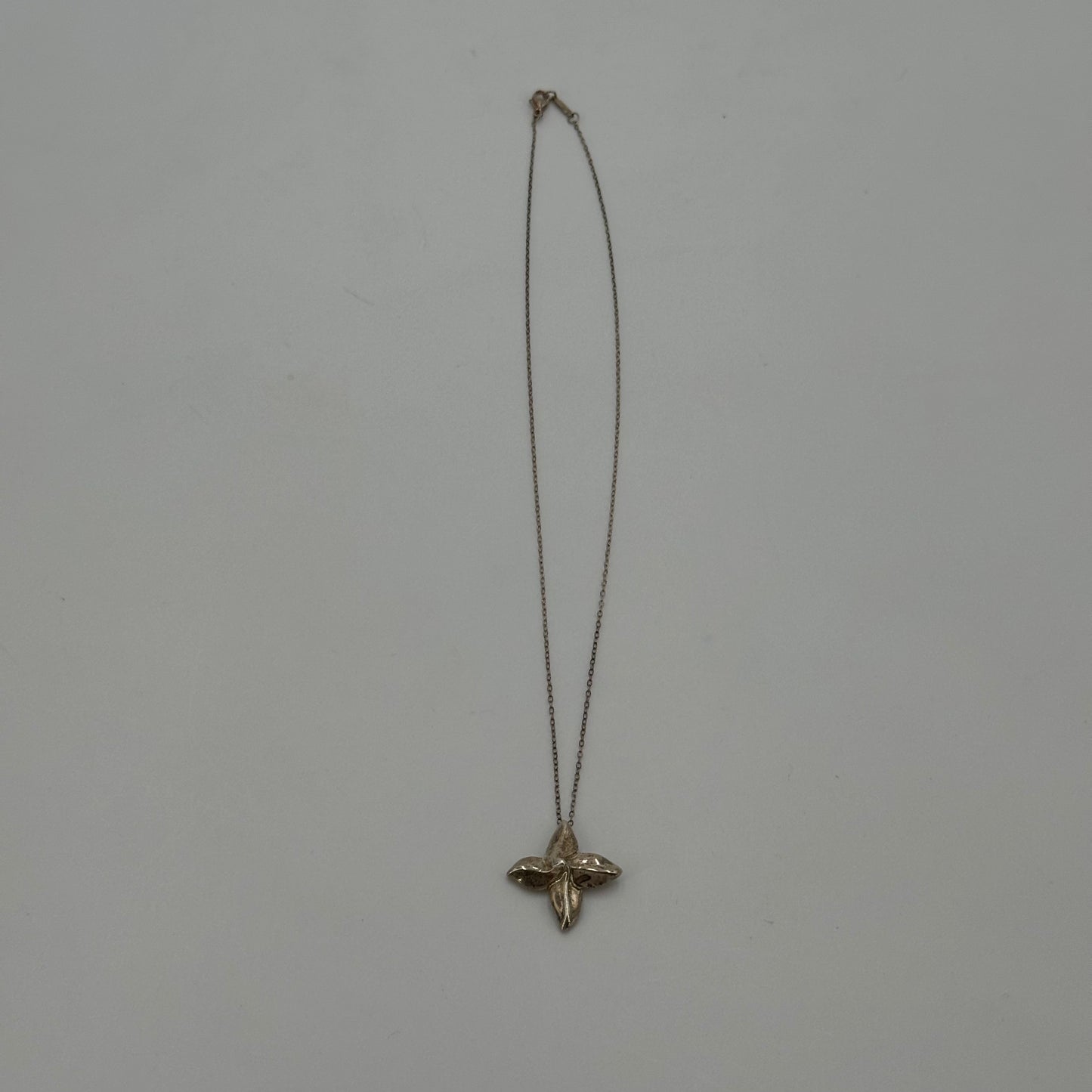 Tiffany and Co collier ras de cou