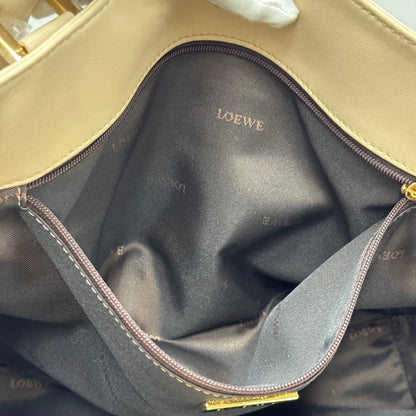 Loewe Shopping
