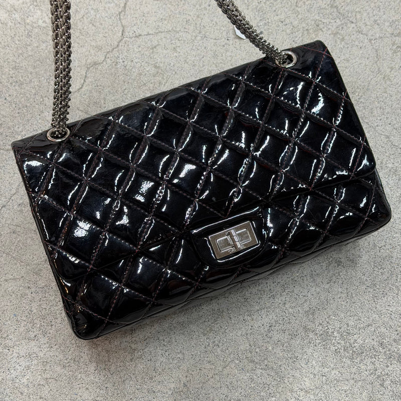 Chanel 2.55