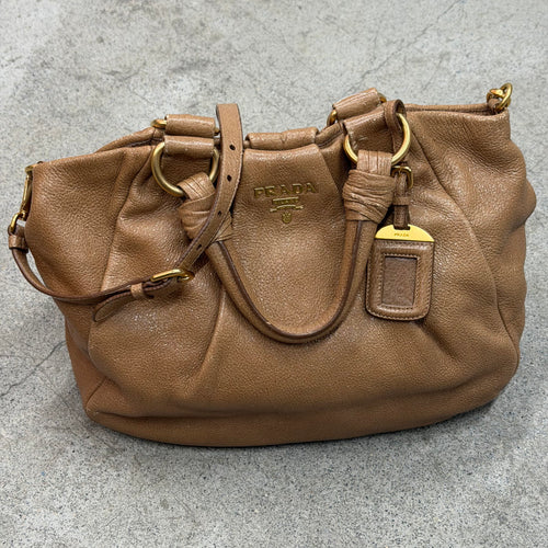 Prada Shopping