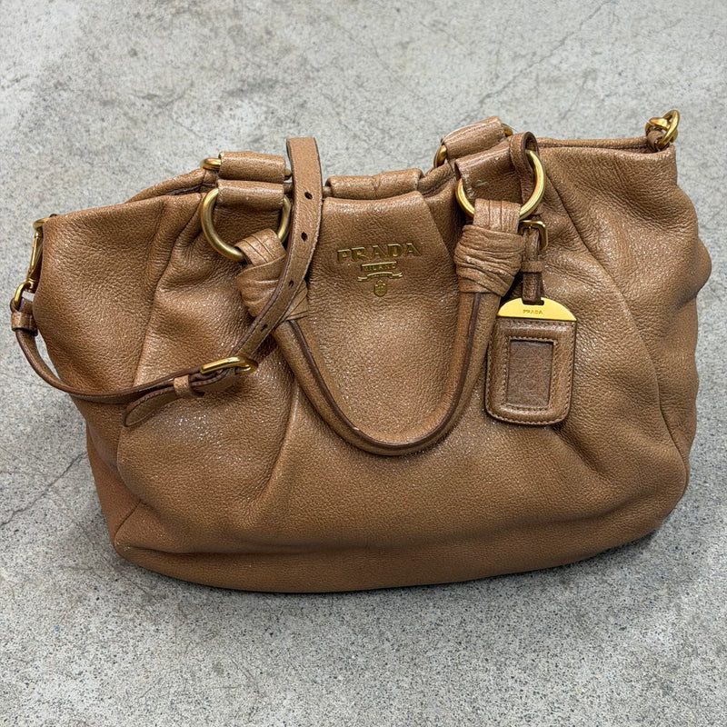 Prada Shopping